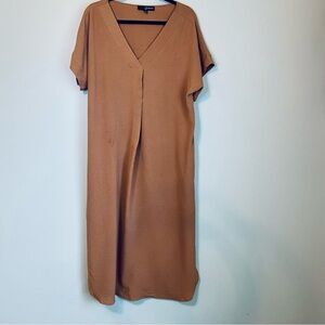 Fred David Camel/Tan V-Neck Maxi Dress